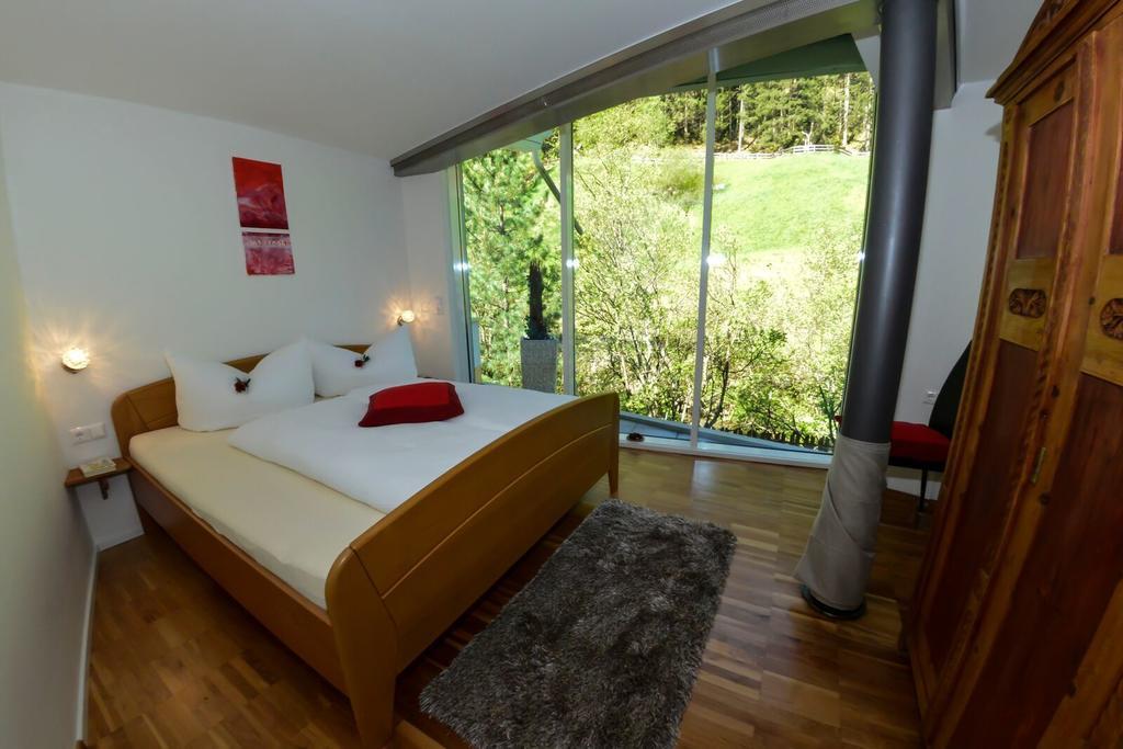 AlpinDesign Kaunertal Zimmer foto