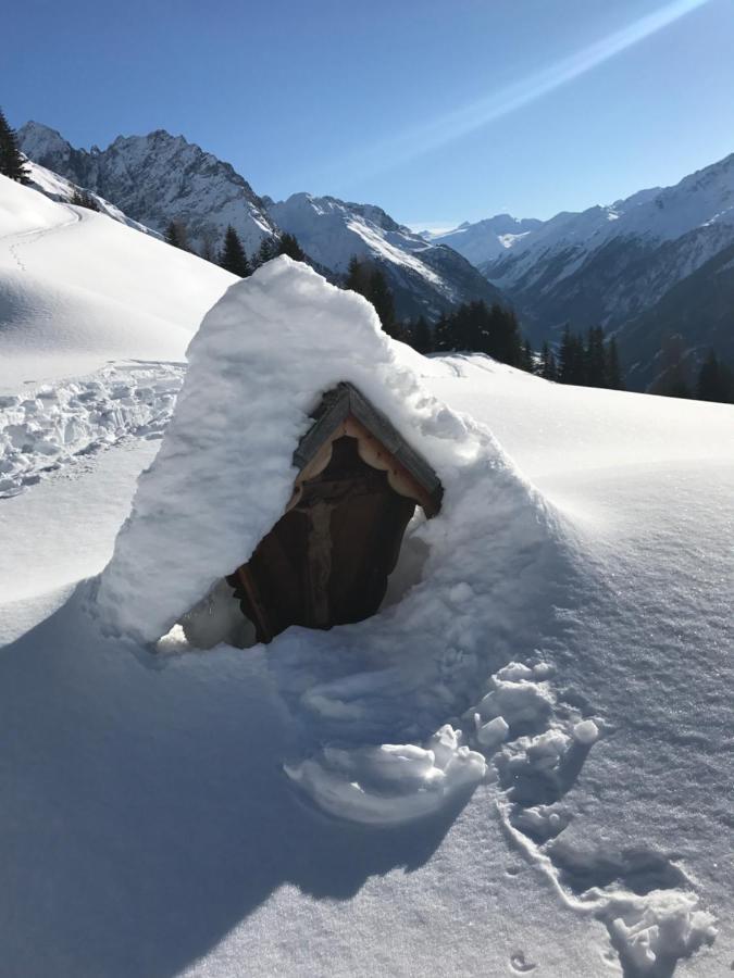 AlpinDesign Kaunertal Zimmer foto